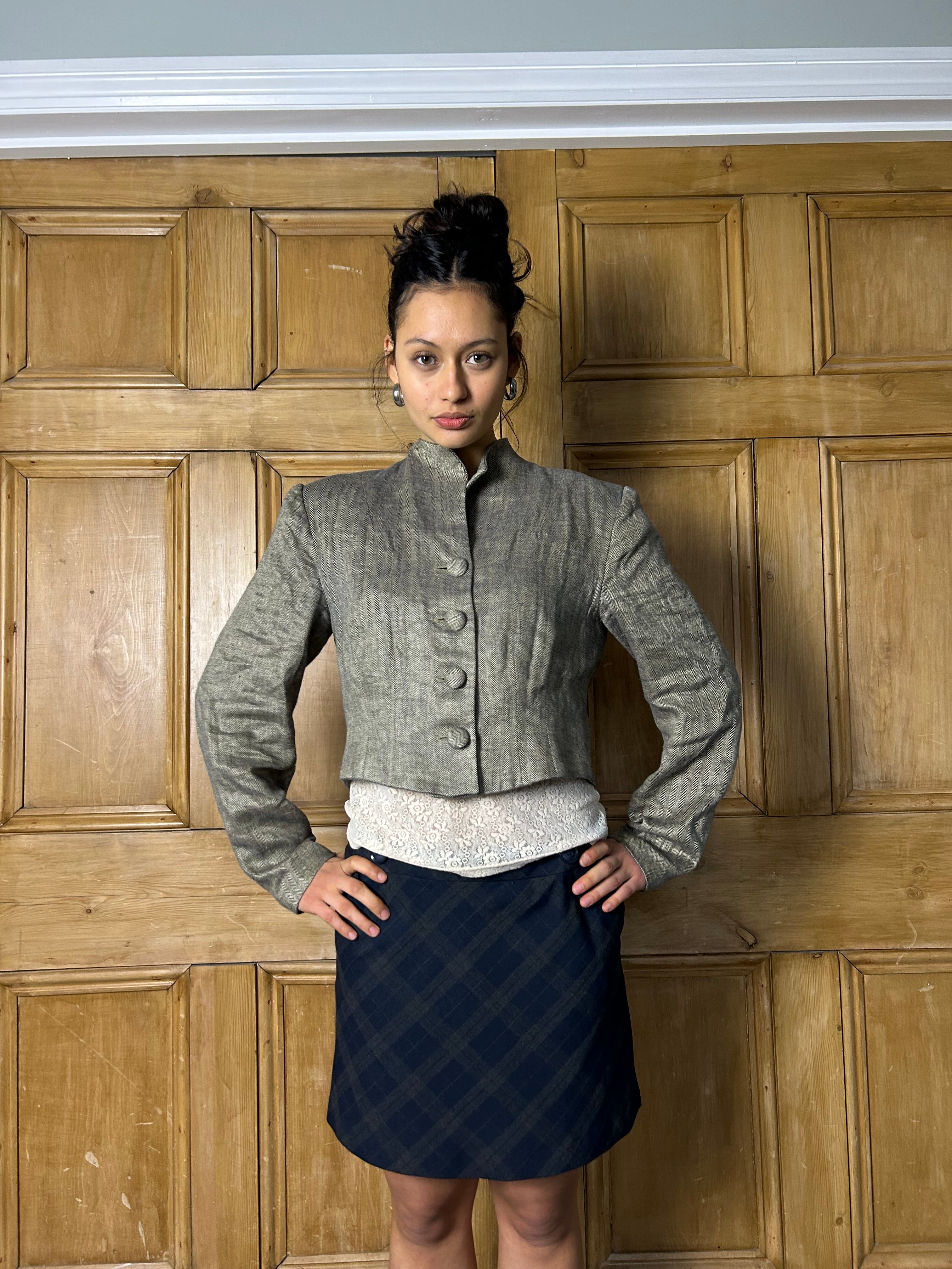 90s cropped shoulder pad jacket