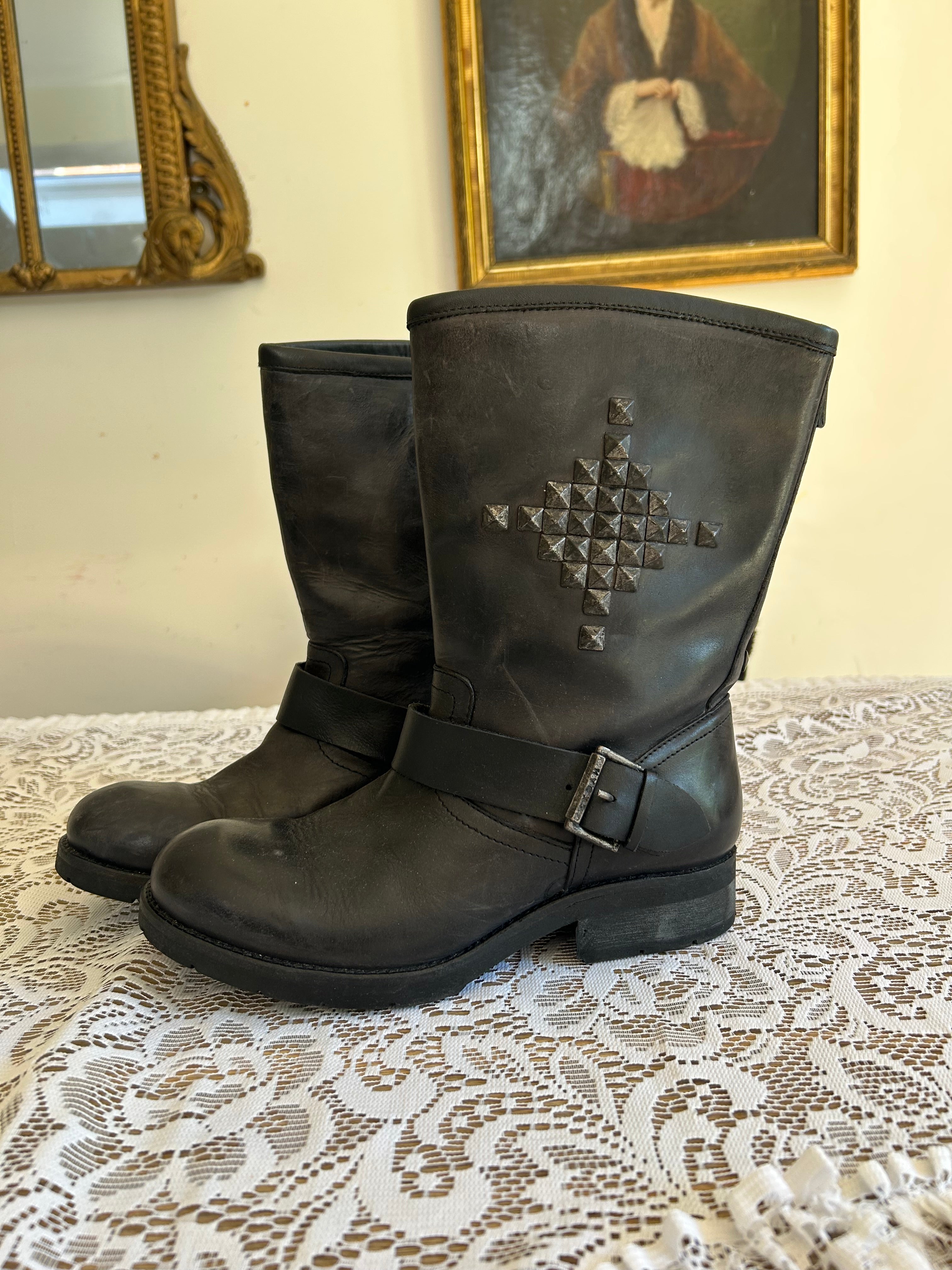 Vintage Black Leather Boots
