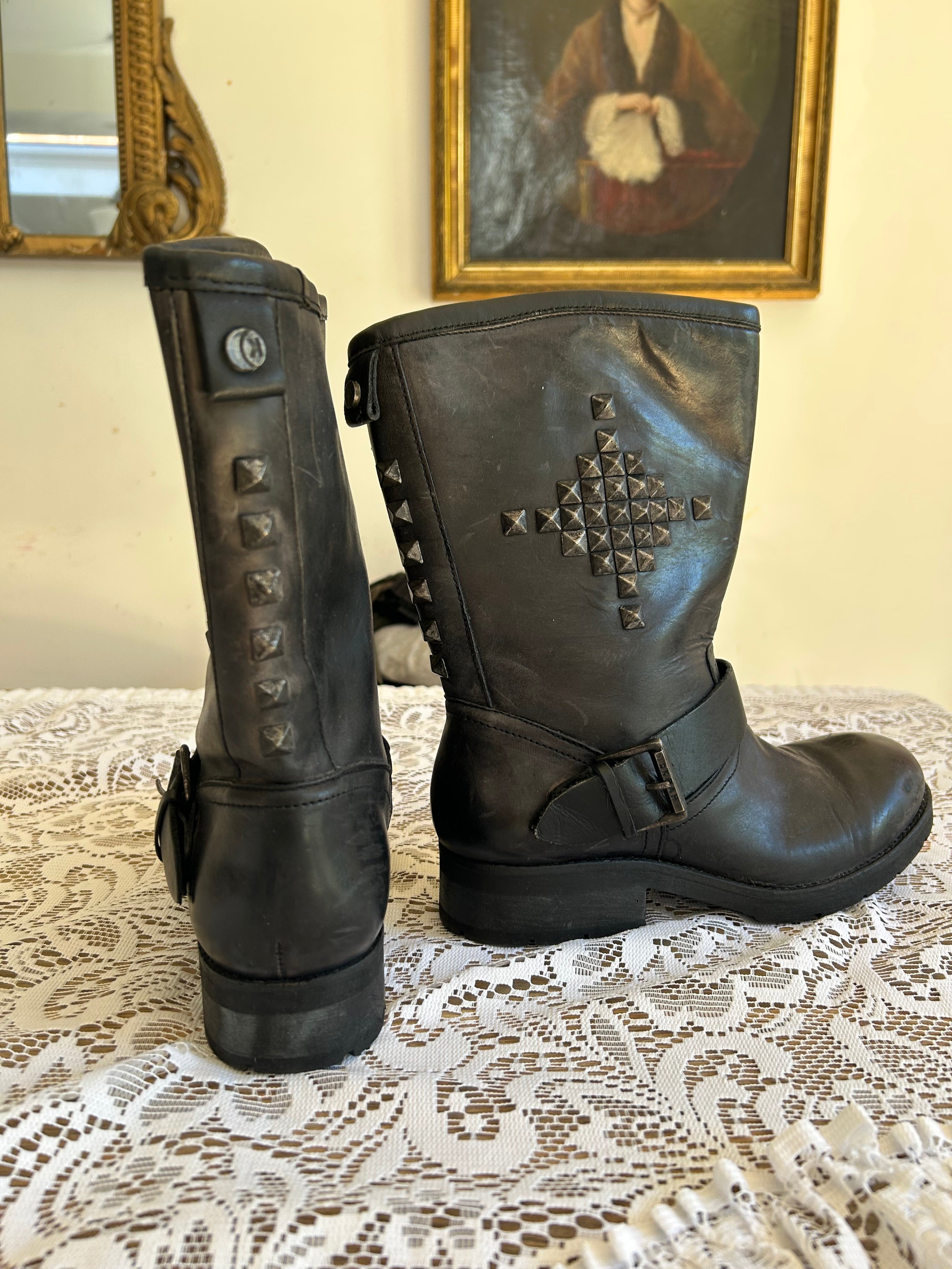 Vintage Black Leather Boots