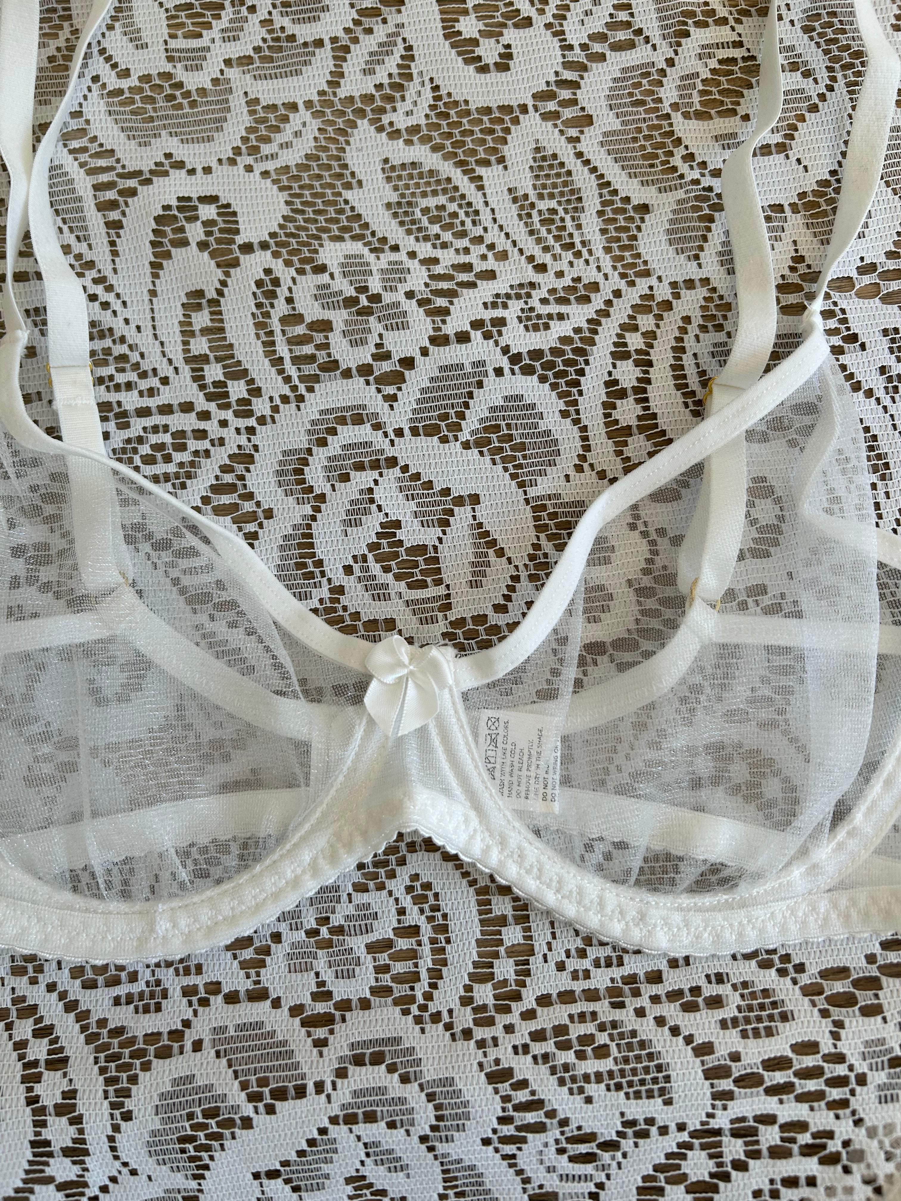 Vintage Y2k White Mesh Sparkly Bra