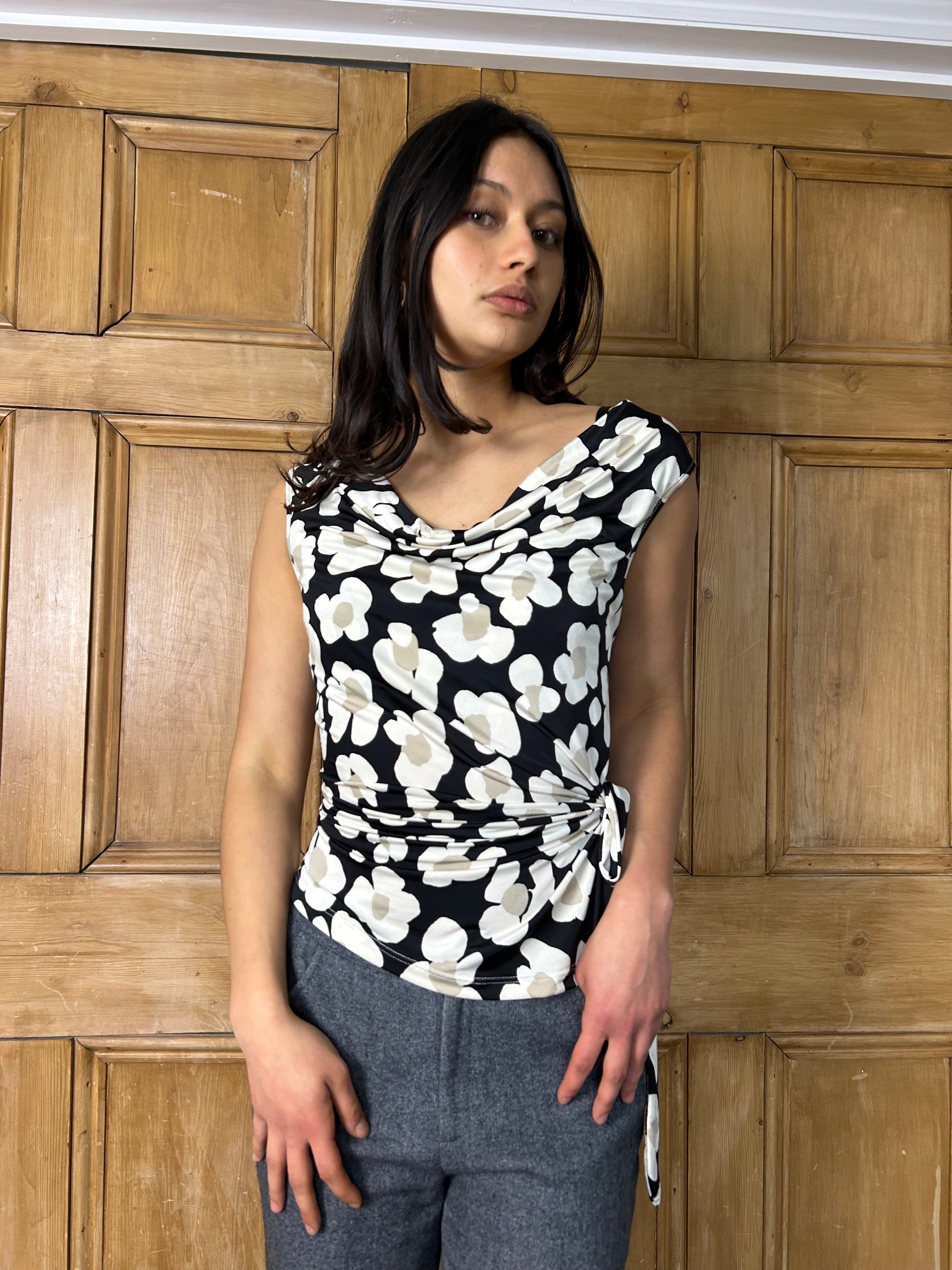 Floral synch top