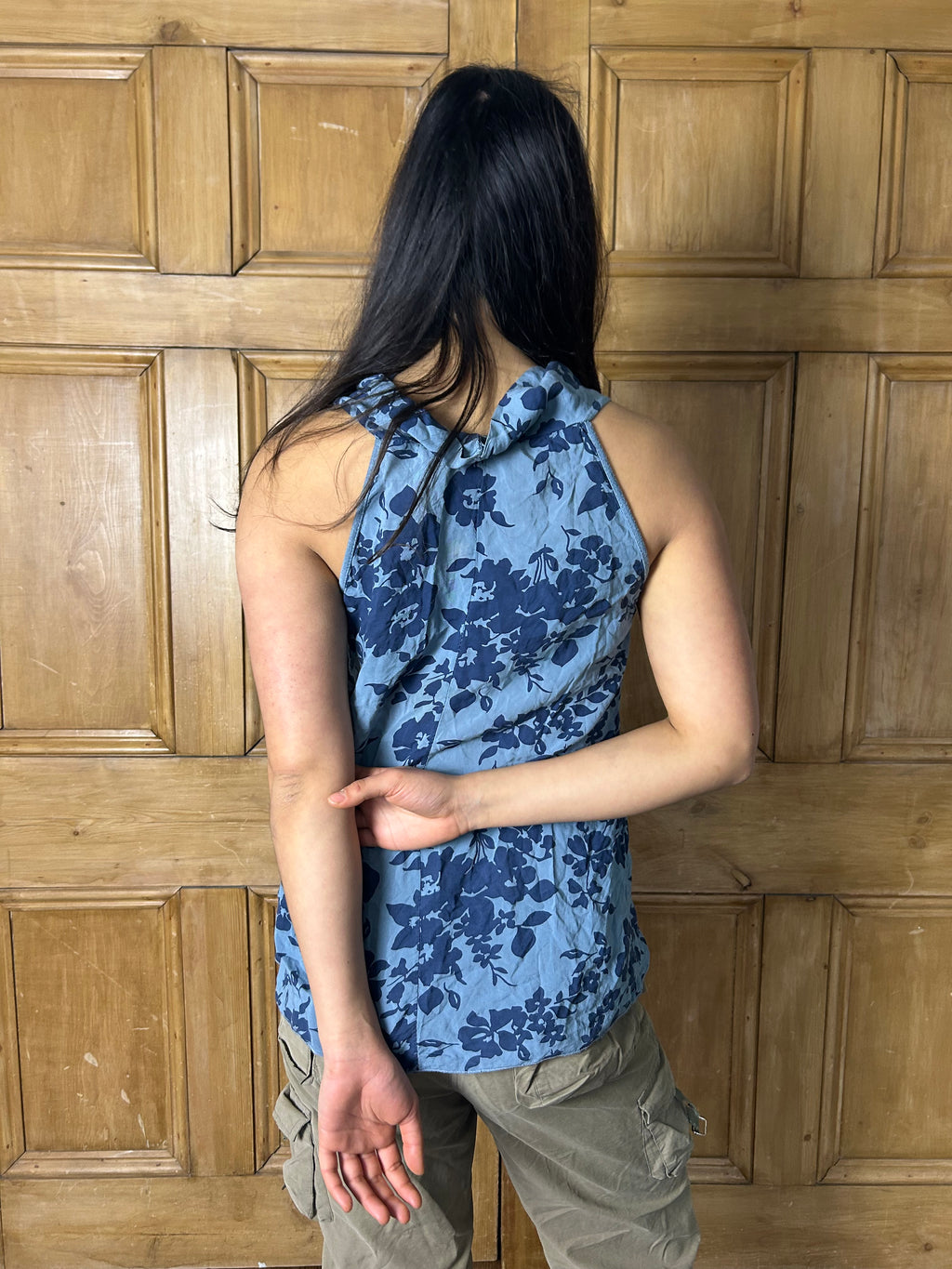Blue floral vintage top