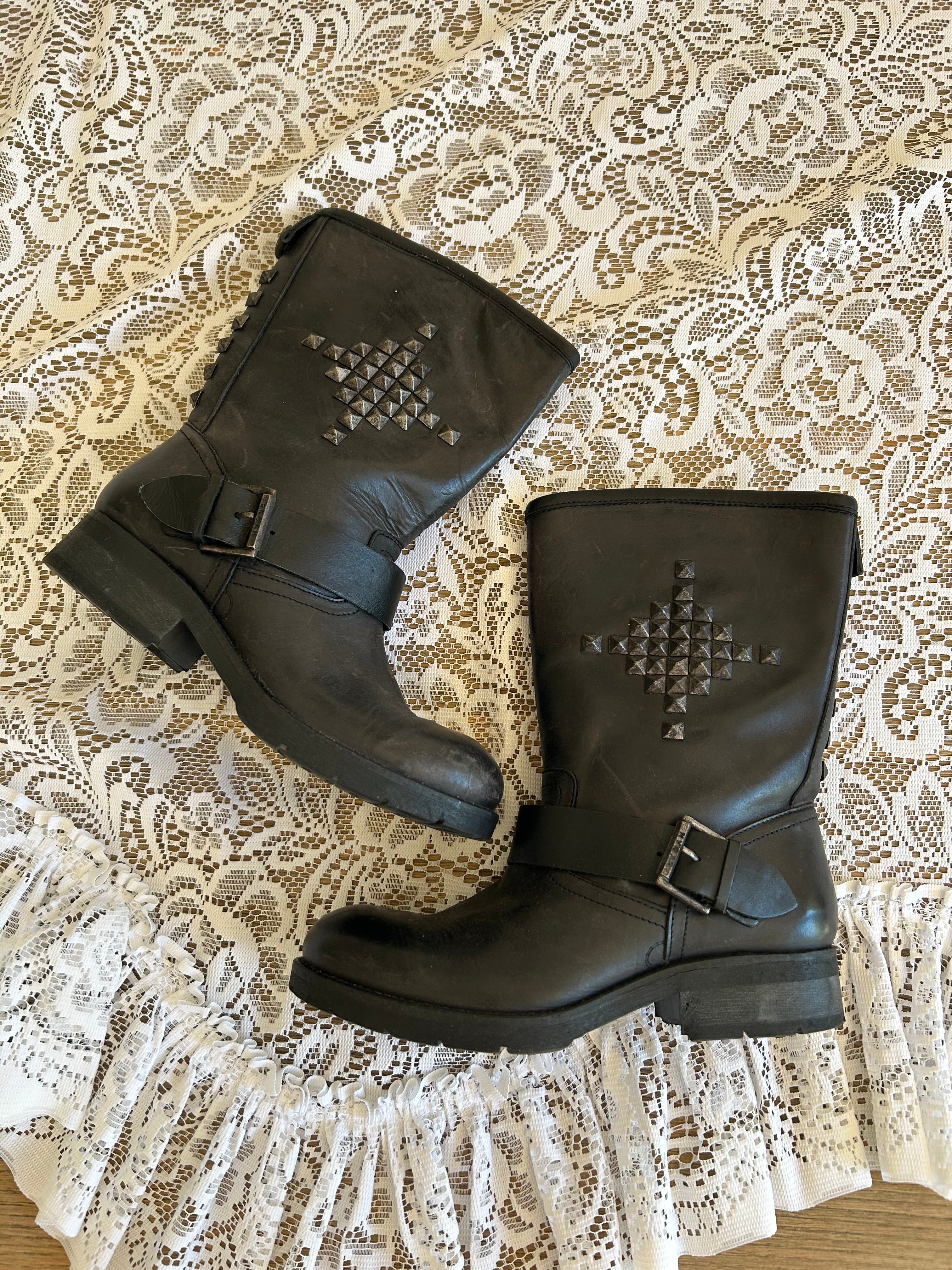 Vintage Black Leather Boots