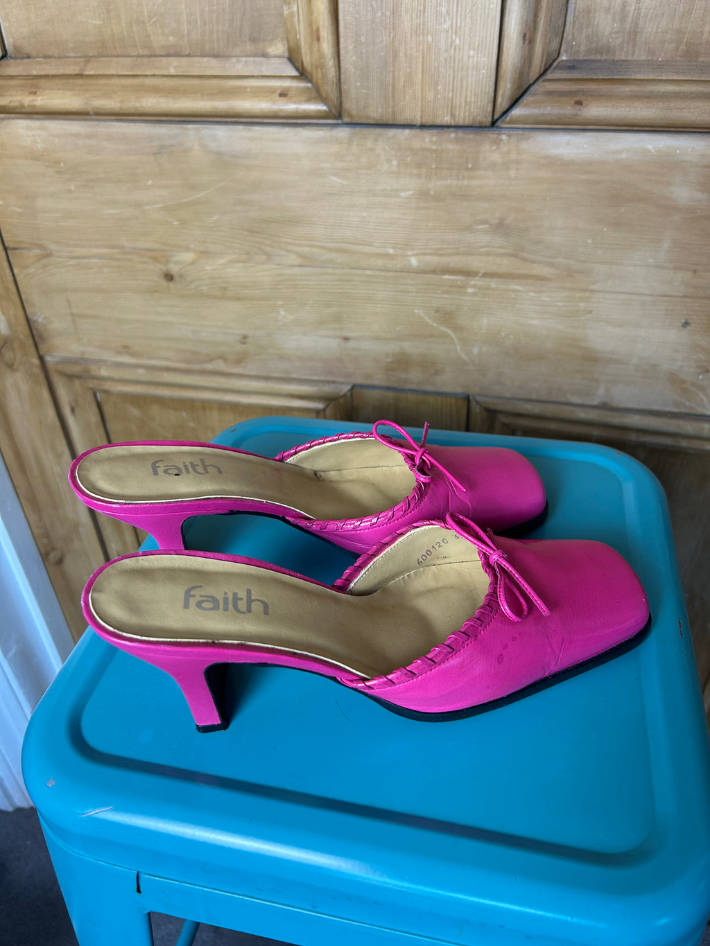 Iconic hot pink FAITH heels