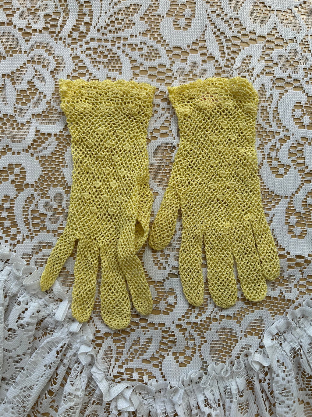 Vintage Butter Yellow Crochet Gloves