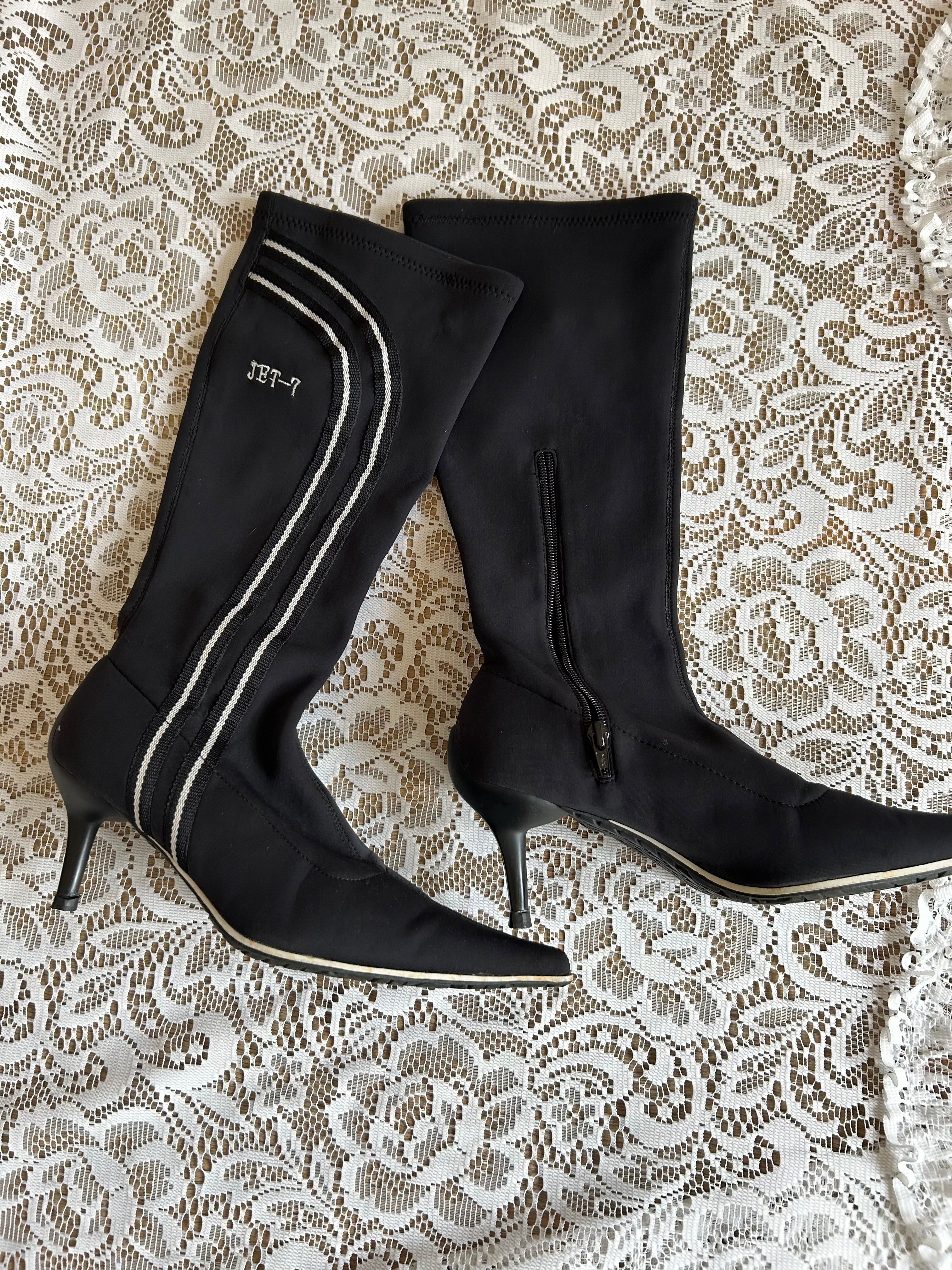 Vintage Black Pointed Heel boots