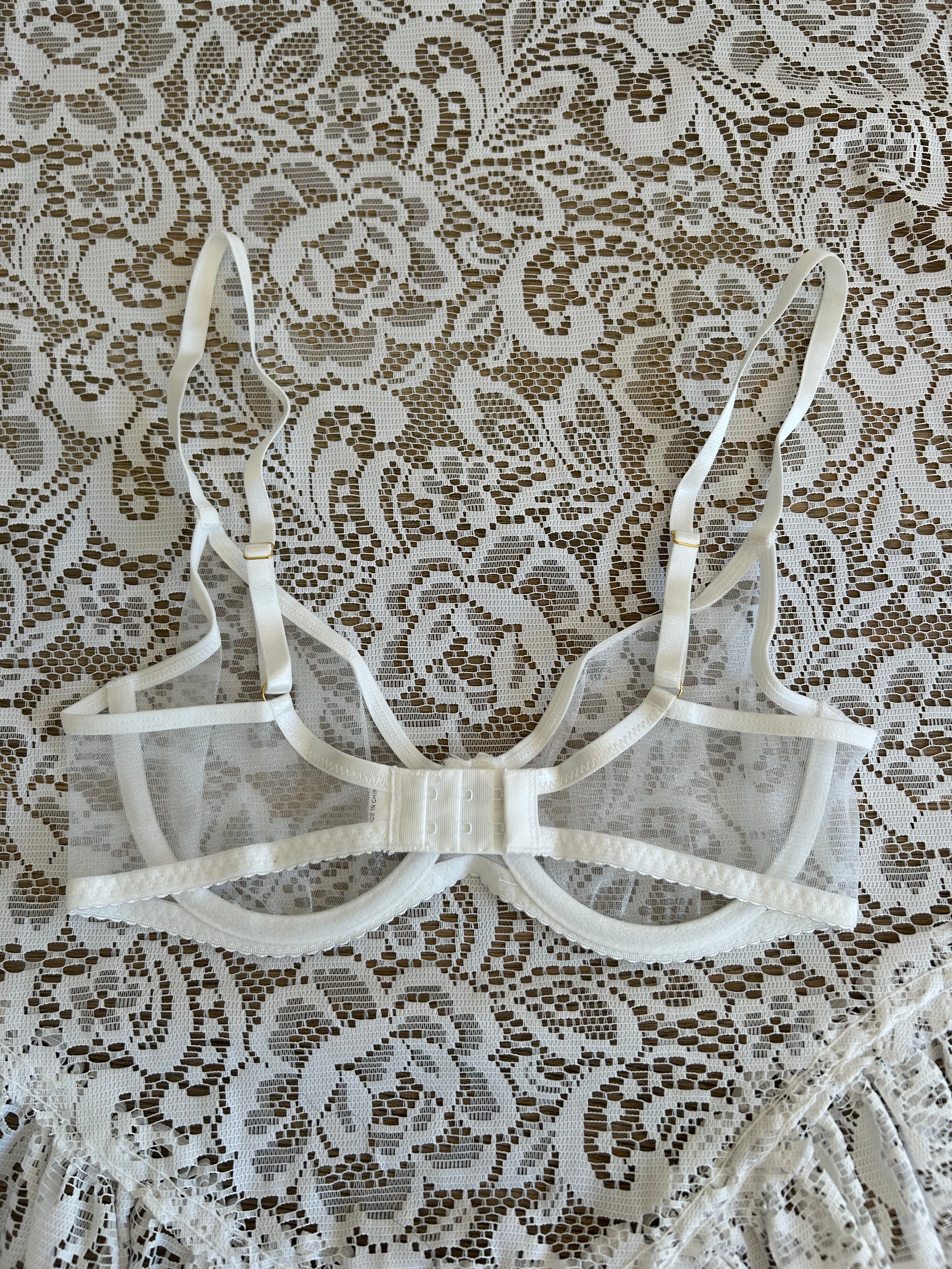 Vintage Y2k White Mesh Sparkly Bra