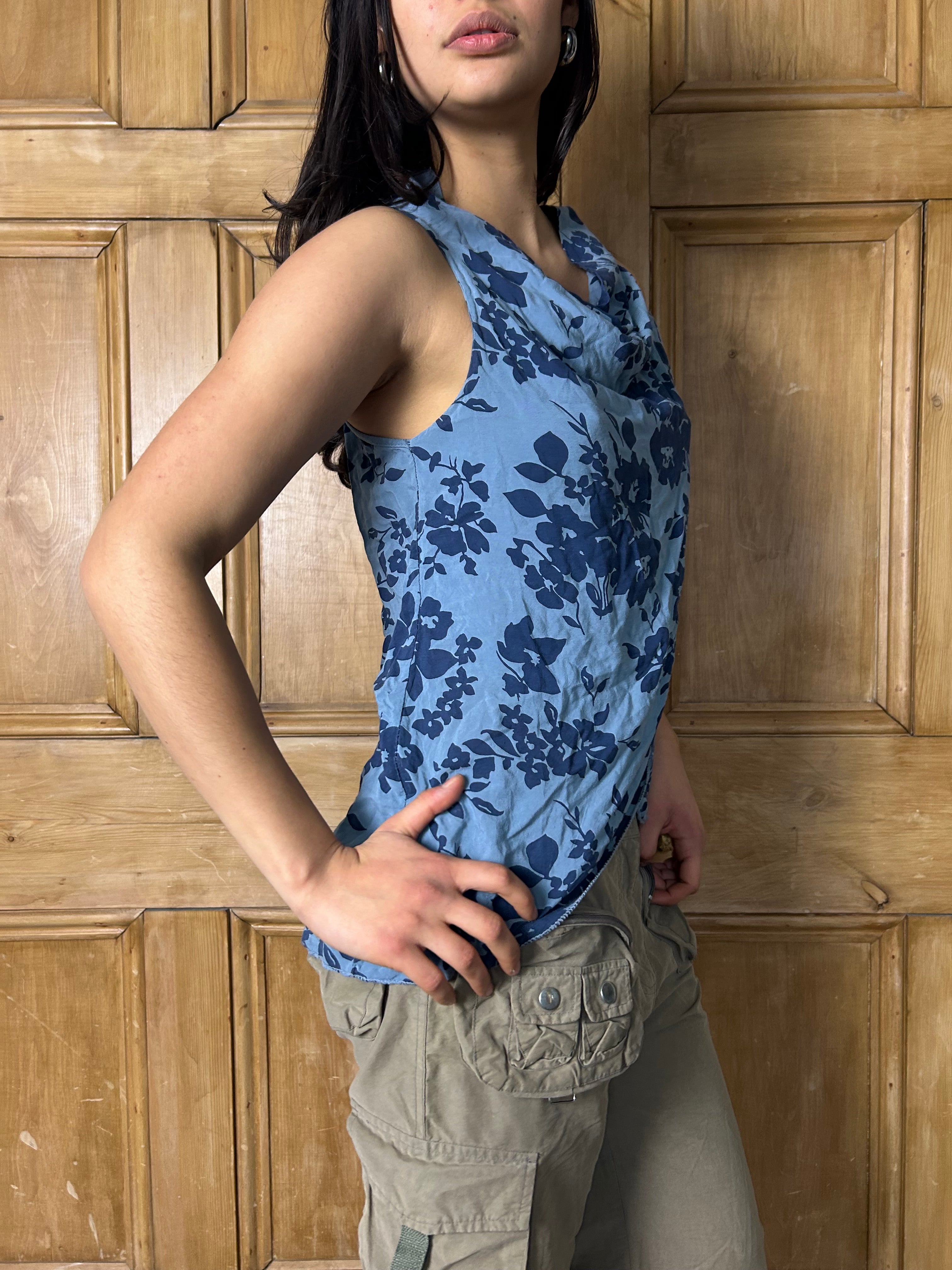 Blue floral vintage top