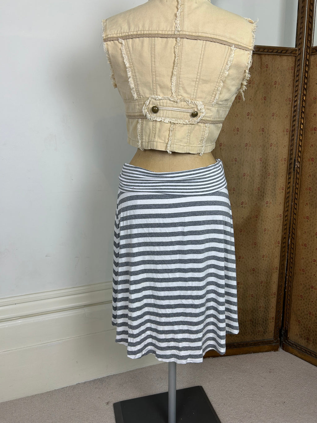 Gorgeous grey and white stripe skirt