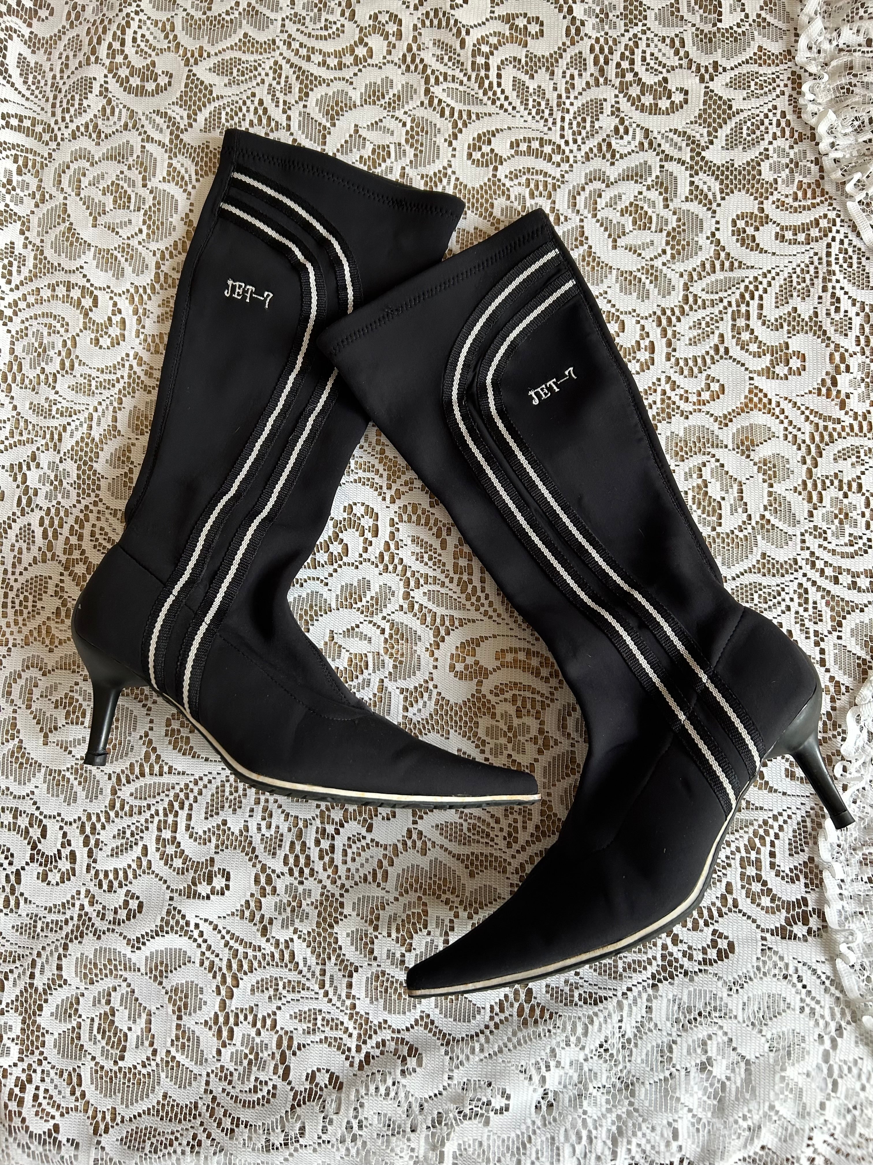 Vintage Black Pointed Heel boots