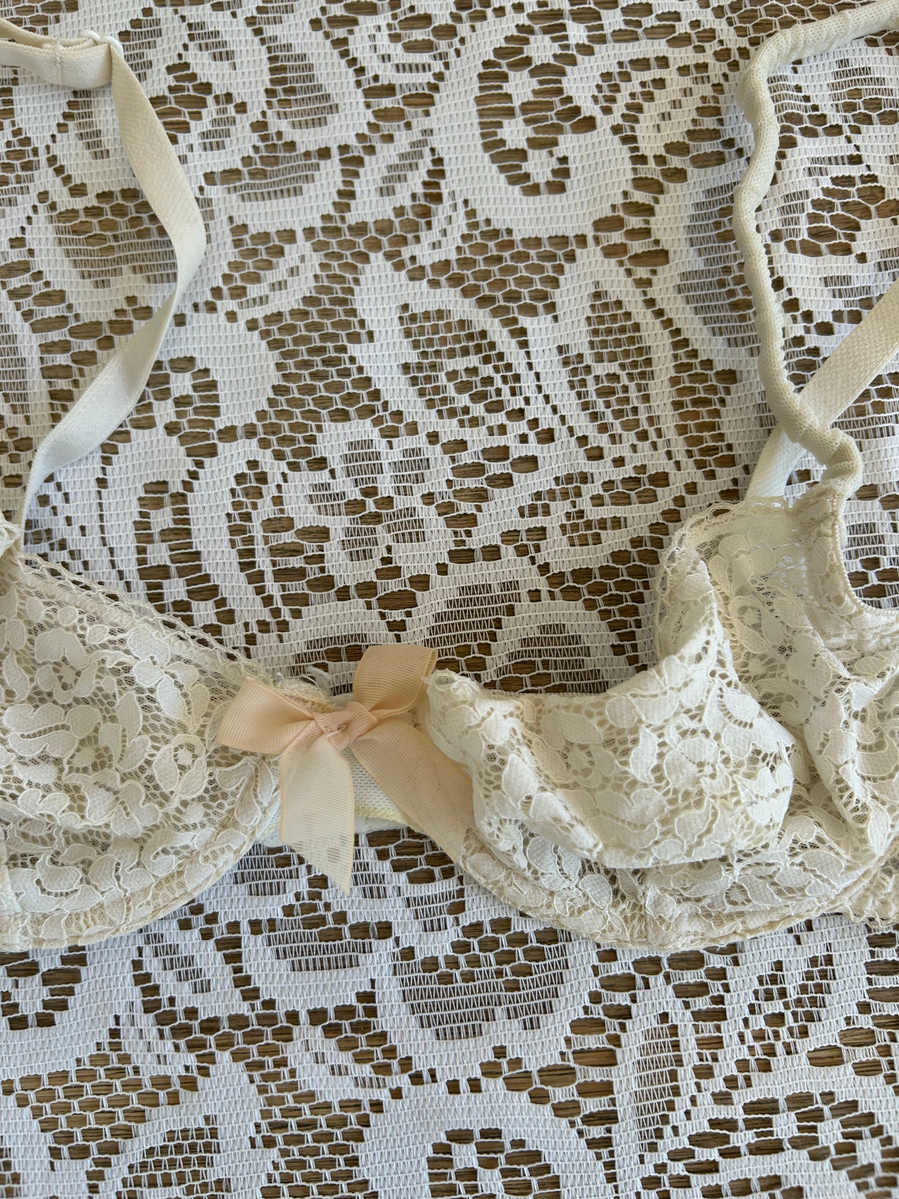 Vintage Cream Floral Bra