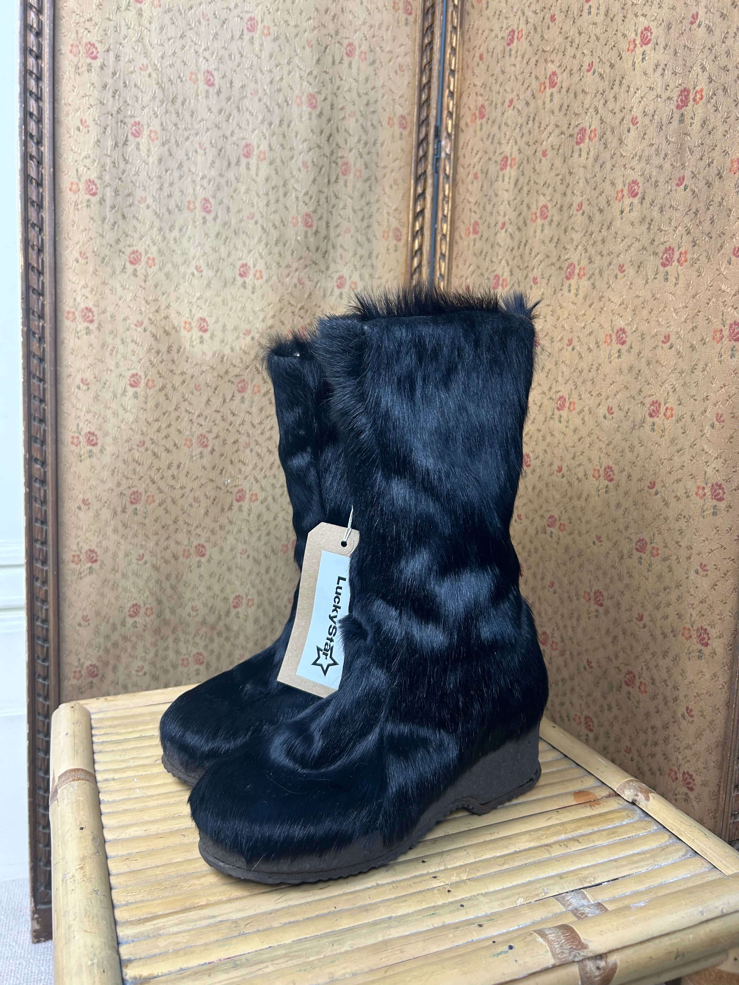 Diadora Pony Hair Boots