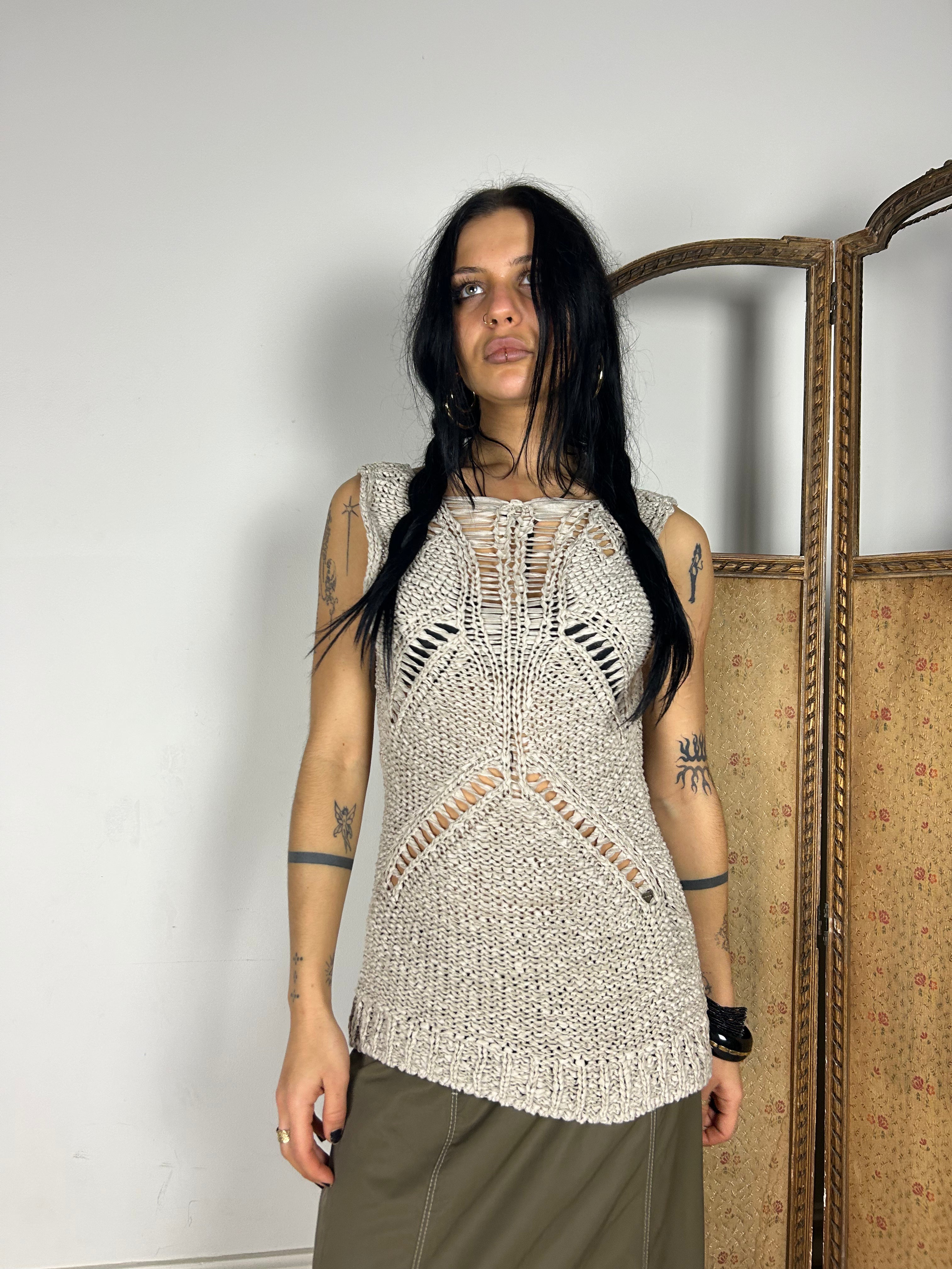 Knit Cut Out Tank Top