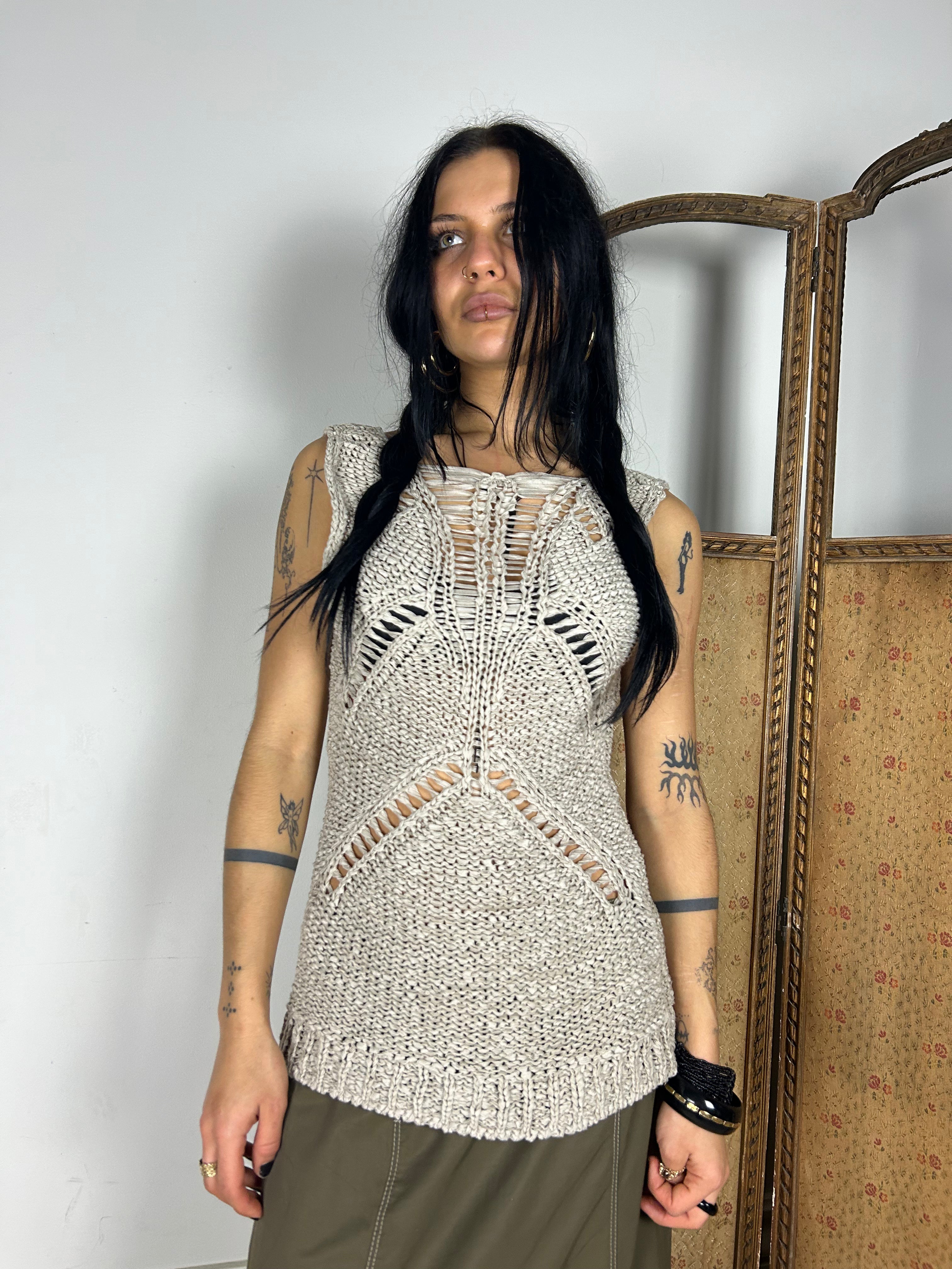 Knit Cut Out Tank Top