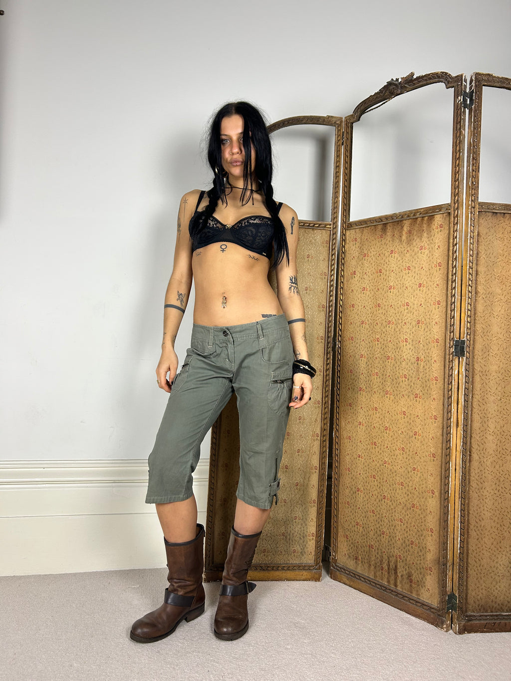 Khaki Vintage Capris
