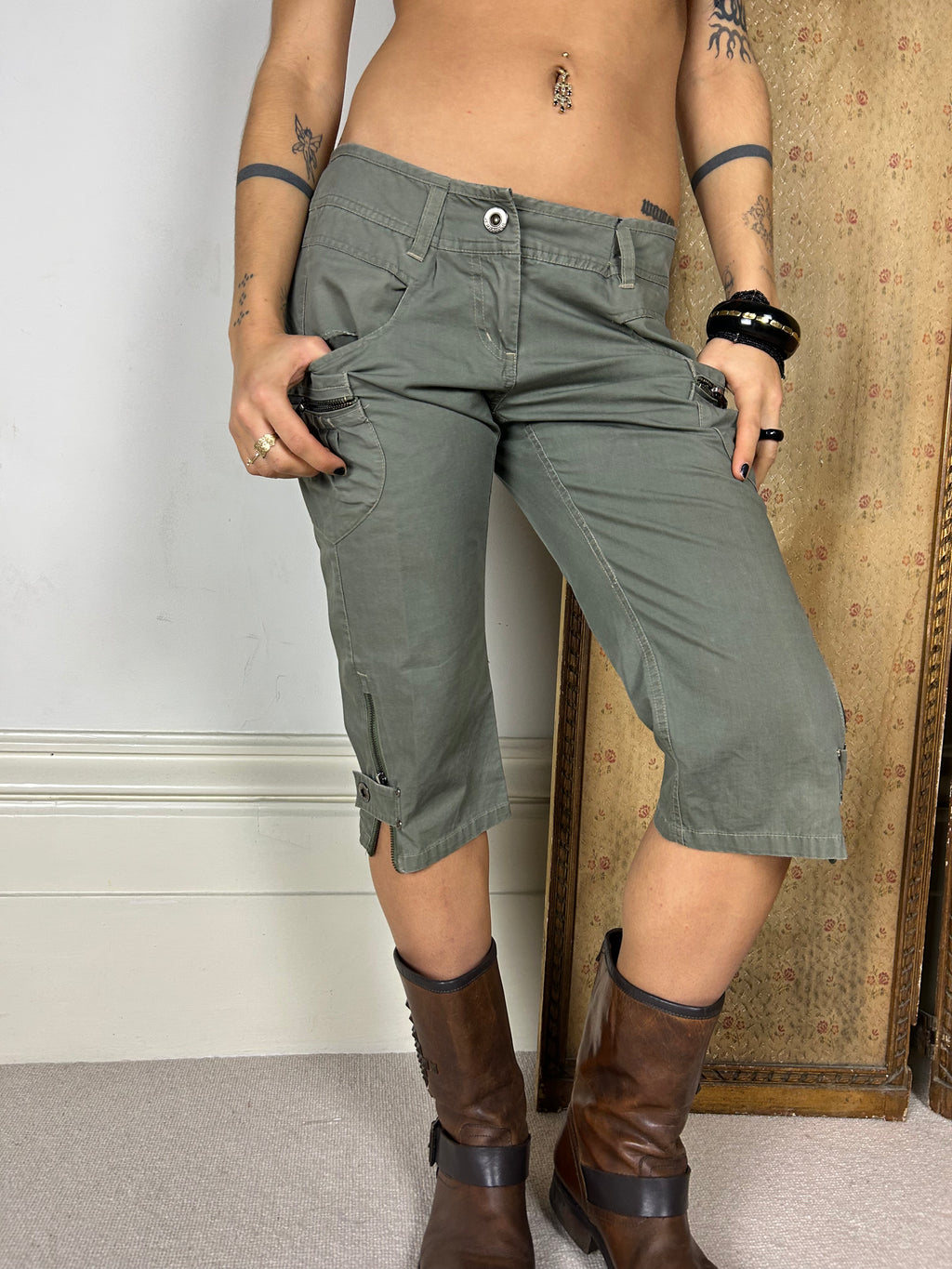 Khaki Vintage Capris